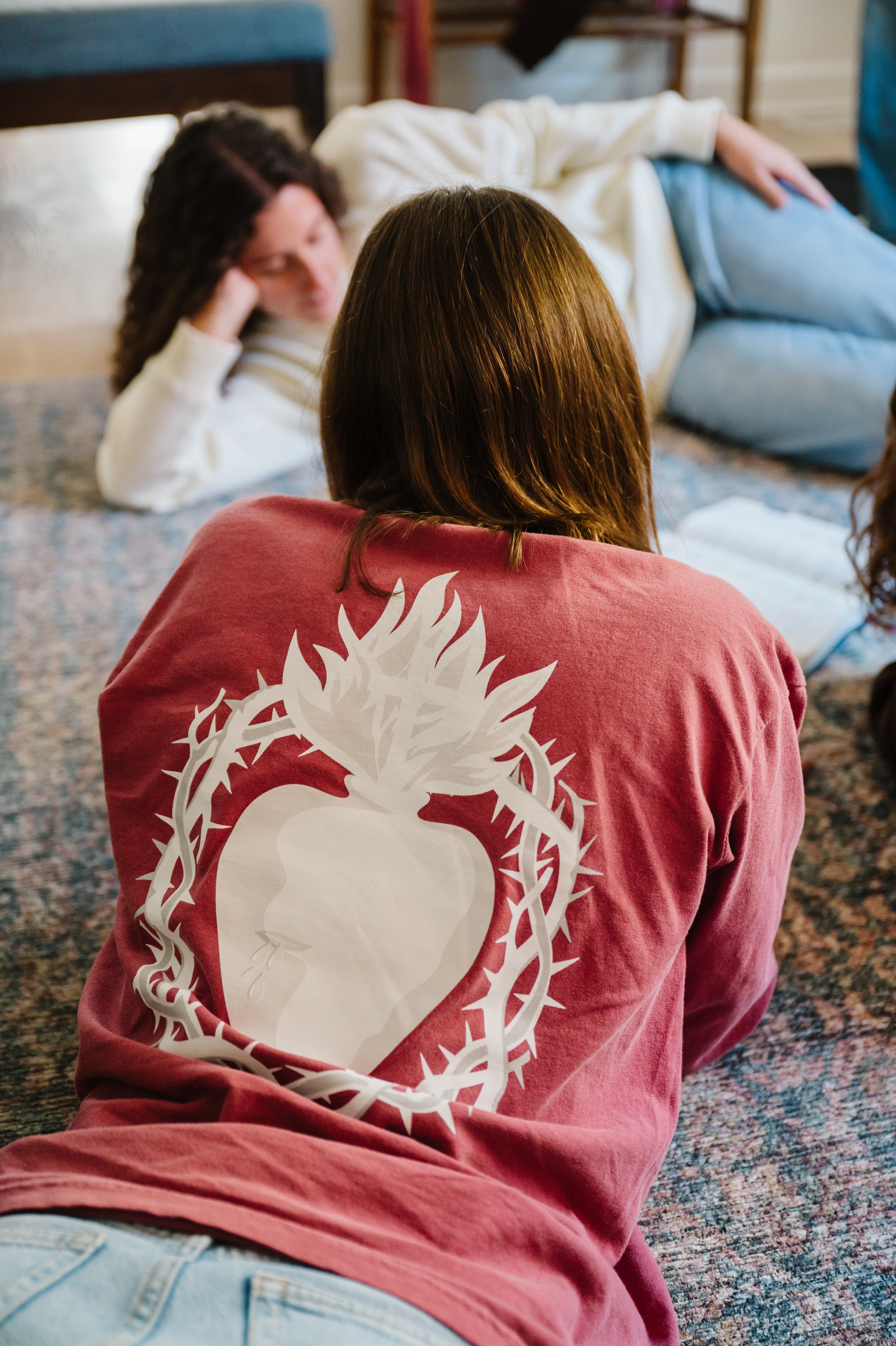 "Ecce Cor" / Sacred Heart of Jesus T-Shirt - Image 12