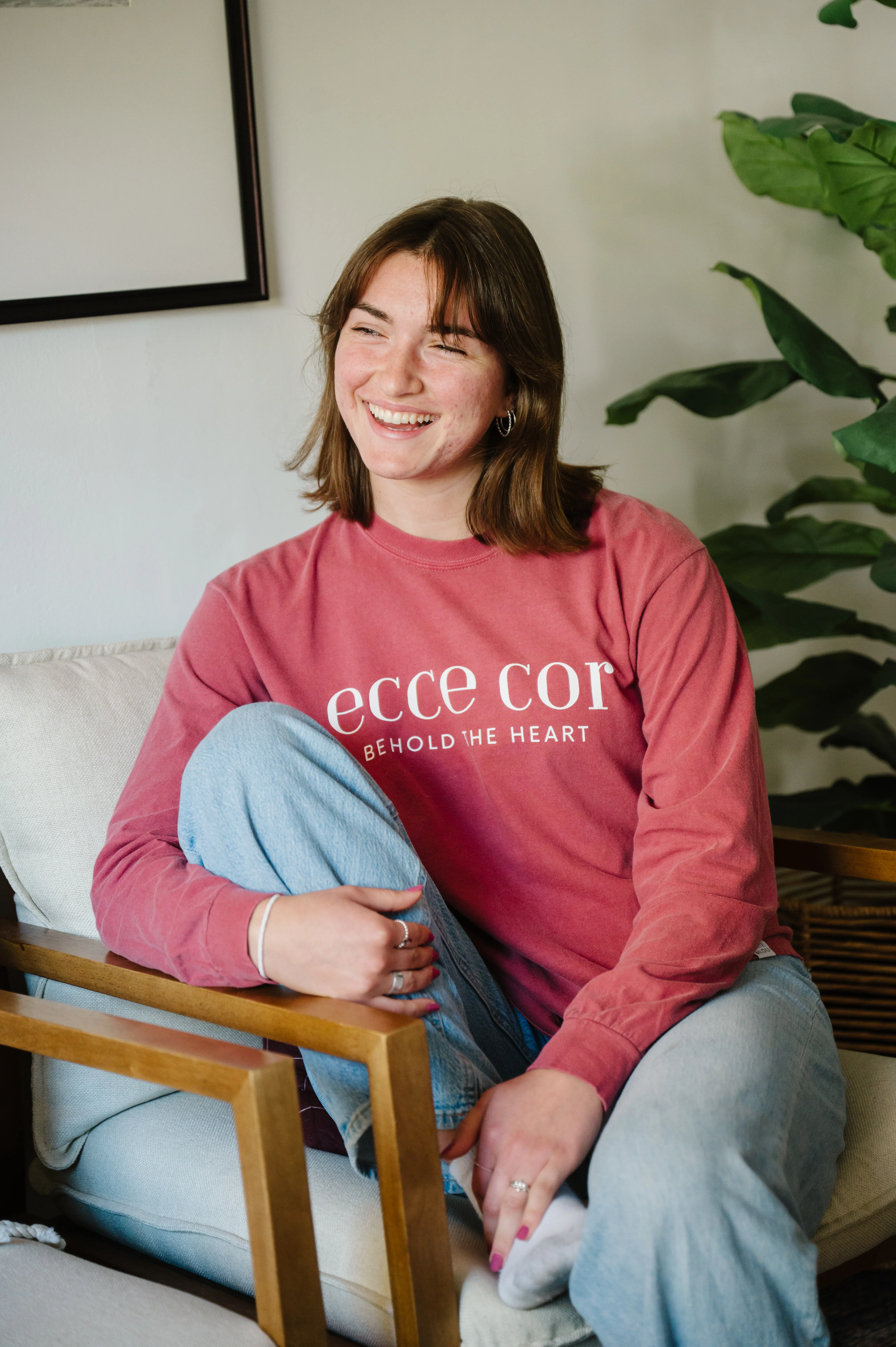 "Ecce Cor" / Sacred Heart of Jesus T-Shirt - Image 2