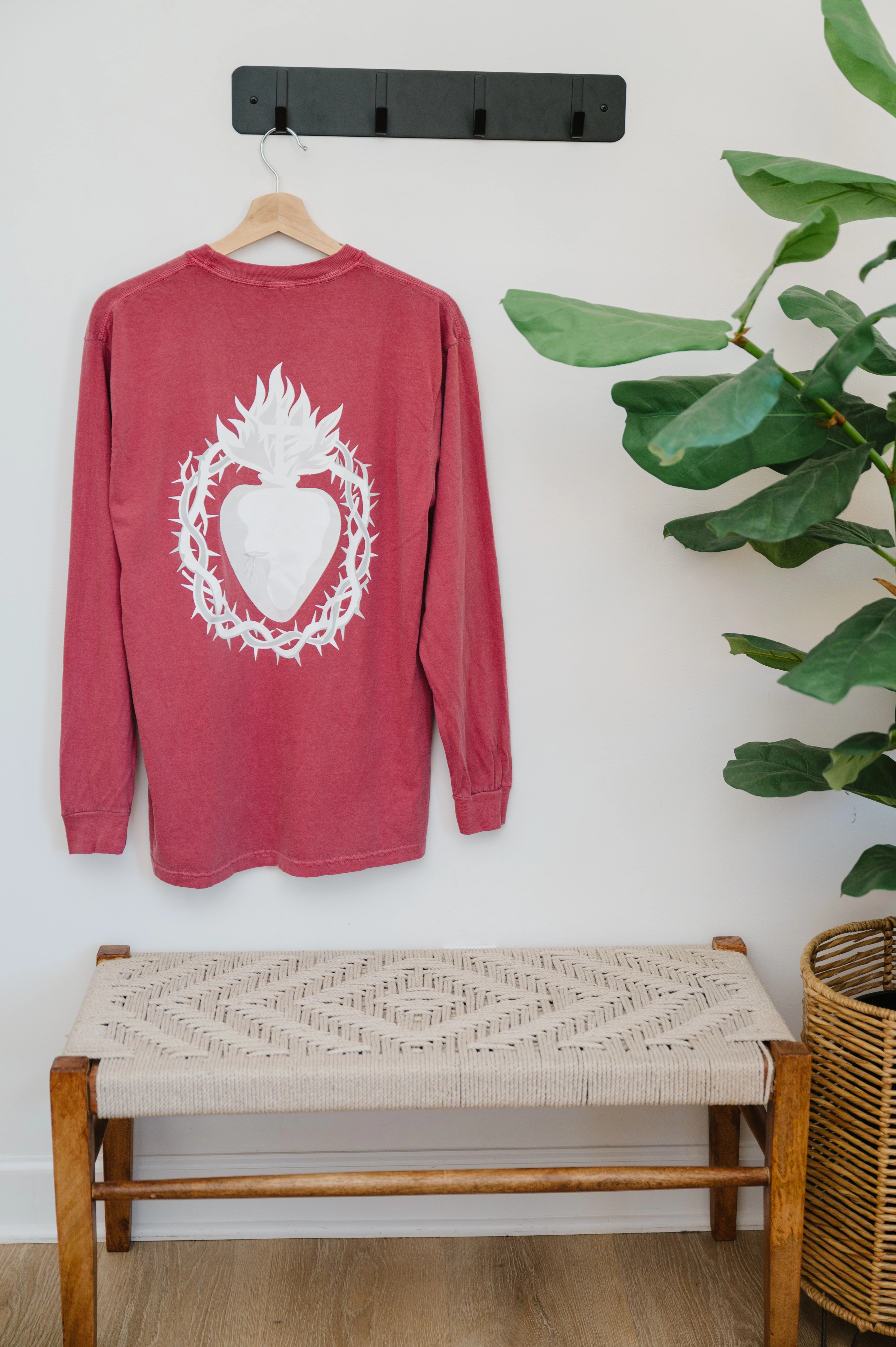 "Ecce Cor" / Sacred Heart of Jesus T-Shirt - Image 4