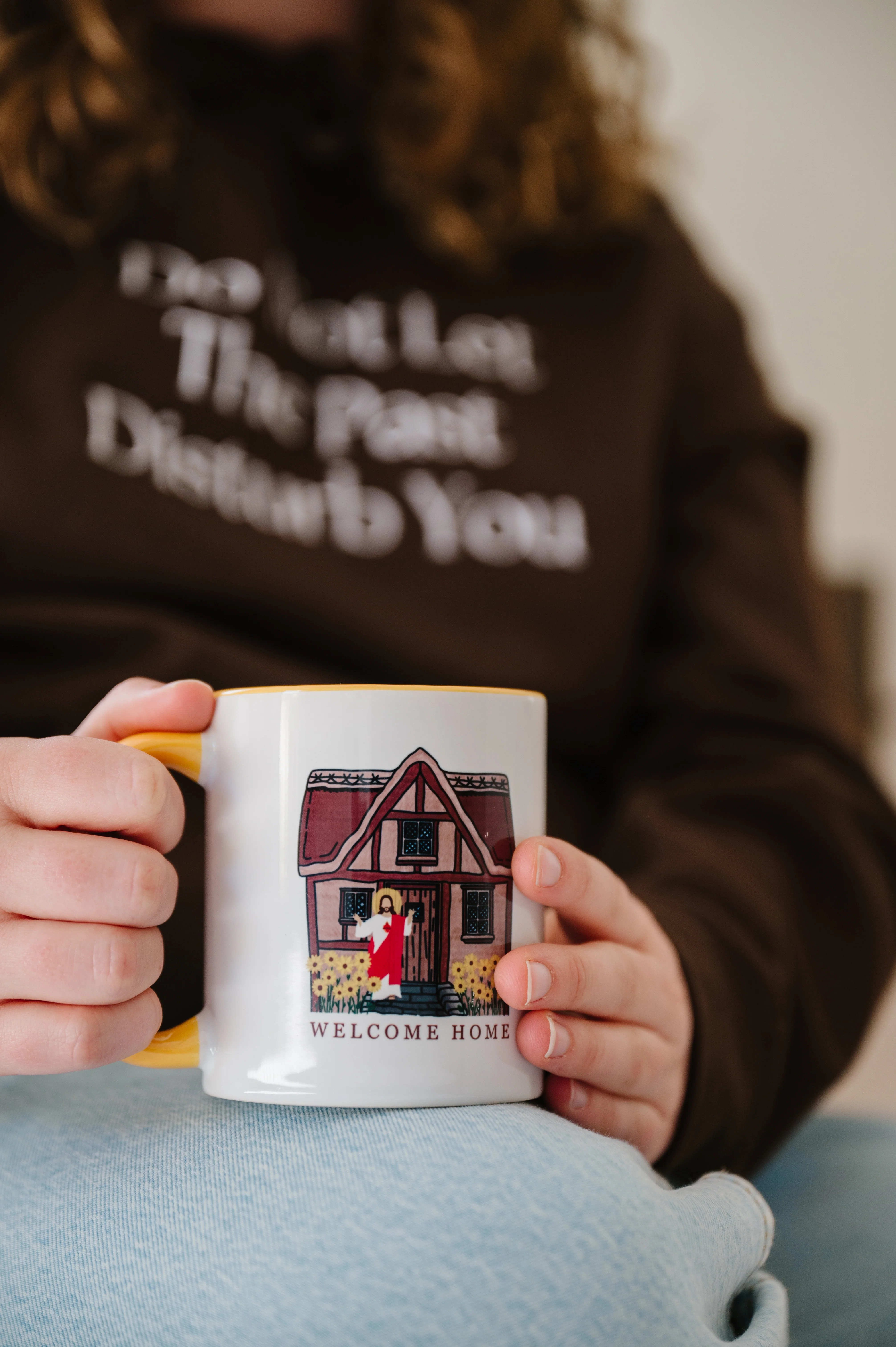 Welcome Home Ceramic Mug - Image 5